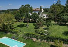 Agamben und Rosen – Dimora Rosa Bianca am Fuß von Macerata